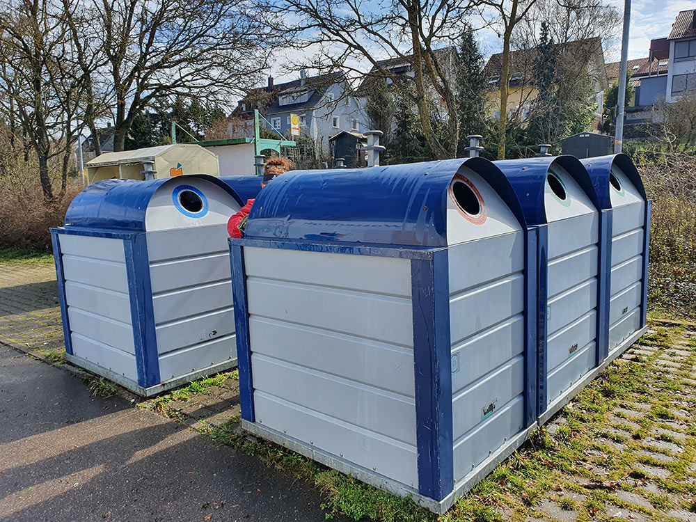 Glascontainer reinigen rund um Stuttgart